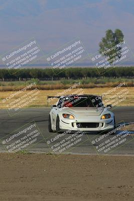 media/Sep-17-2023-Speed Ventures (Sun) [[7e780ba612]]/Red/Session 1 (Grapevine)/